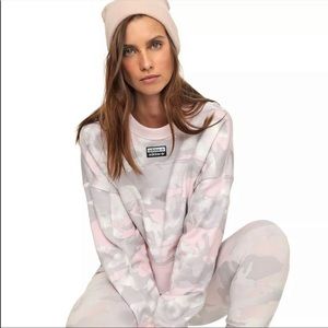 Adidas pink Camo Crop Sweatshirt size Medium